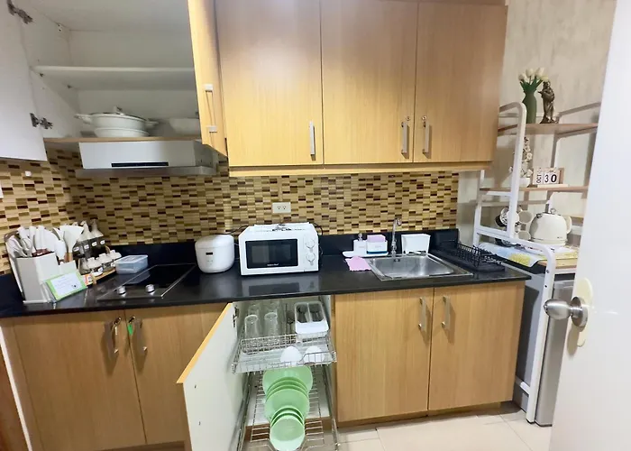 1-br Near Moa & Airport W Netflix - Balai Teresita Manila